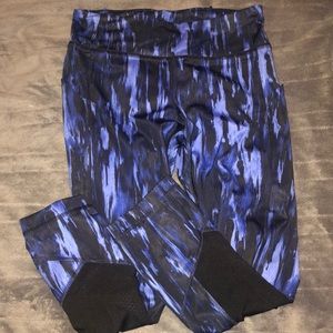 Lululemon cropped leggings